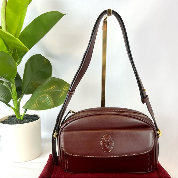 Cartier Handbags - CARTIER Must De Cartier Burgundy Leather Shoulder Bag Gold Hardware